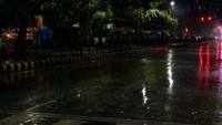 Rain, thunderstorms lash parts of Delhi 