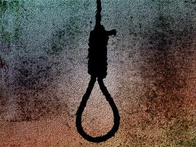 Autorickshaw driver commits suicide