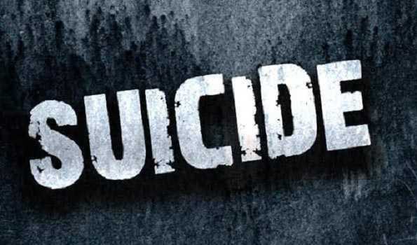 17-yr-old college girl student commits suicide at her granny's house in Kolhapur