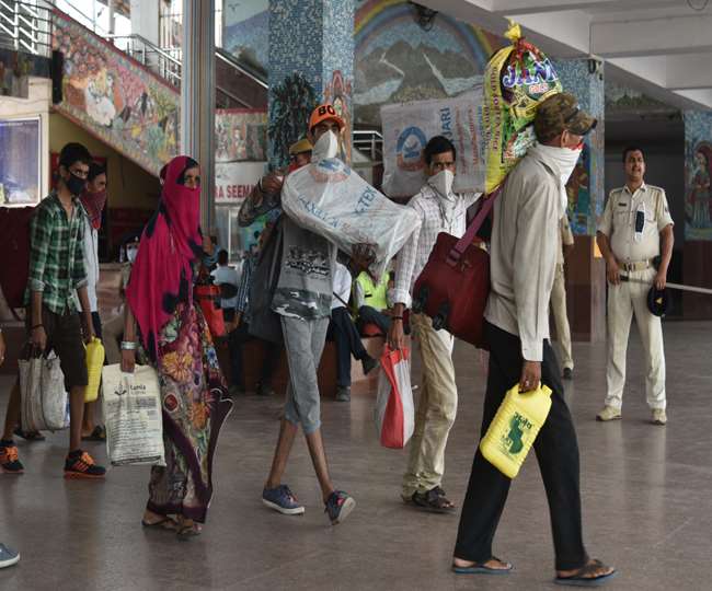 भूख से ट्रेन में तड़प-तड़पकर मर गया प्रवासी, भाई का आरोप-दो दिन से नहीं मिला था खाना